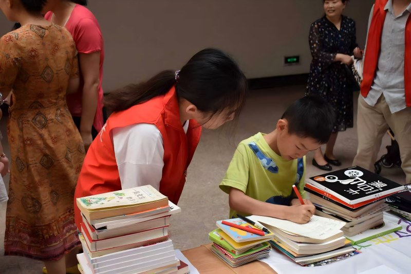 မေတ္တာဖြင့် လှူဒါန်းခြင်း၊ စေတနာဖြင့် ဘေးချင်းကပ်ခြင်း - Yilida ထုပ်ပိုးခြင်း။