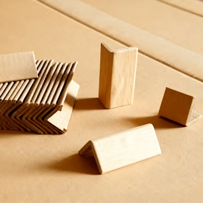 Adjustable Cardboard Corner Protector